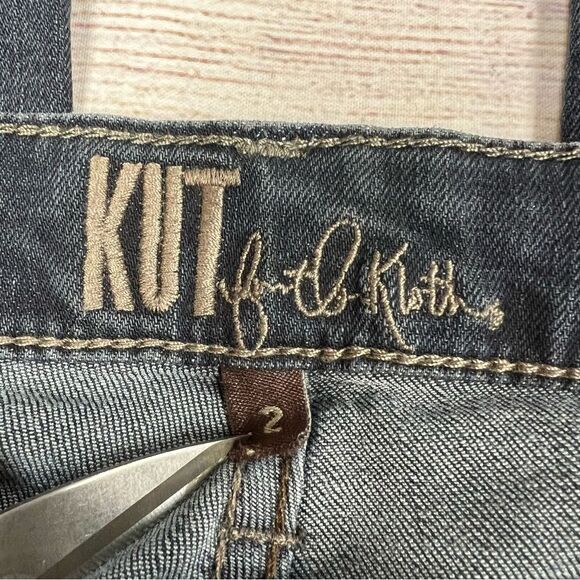 KUT From The Kloth Women's Katy Boyfriend
Jeans Mid Rise Zipper Fly Size 2 - Picture 7 of 11